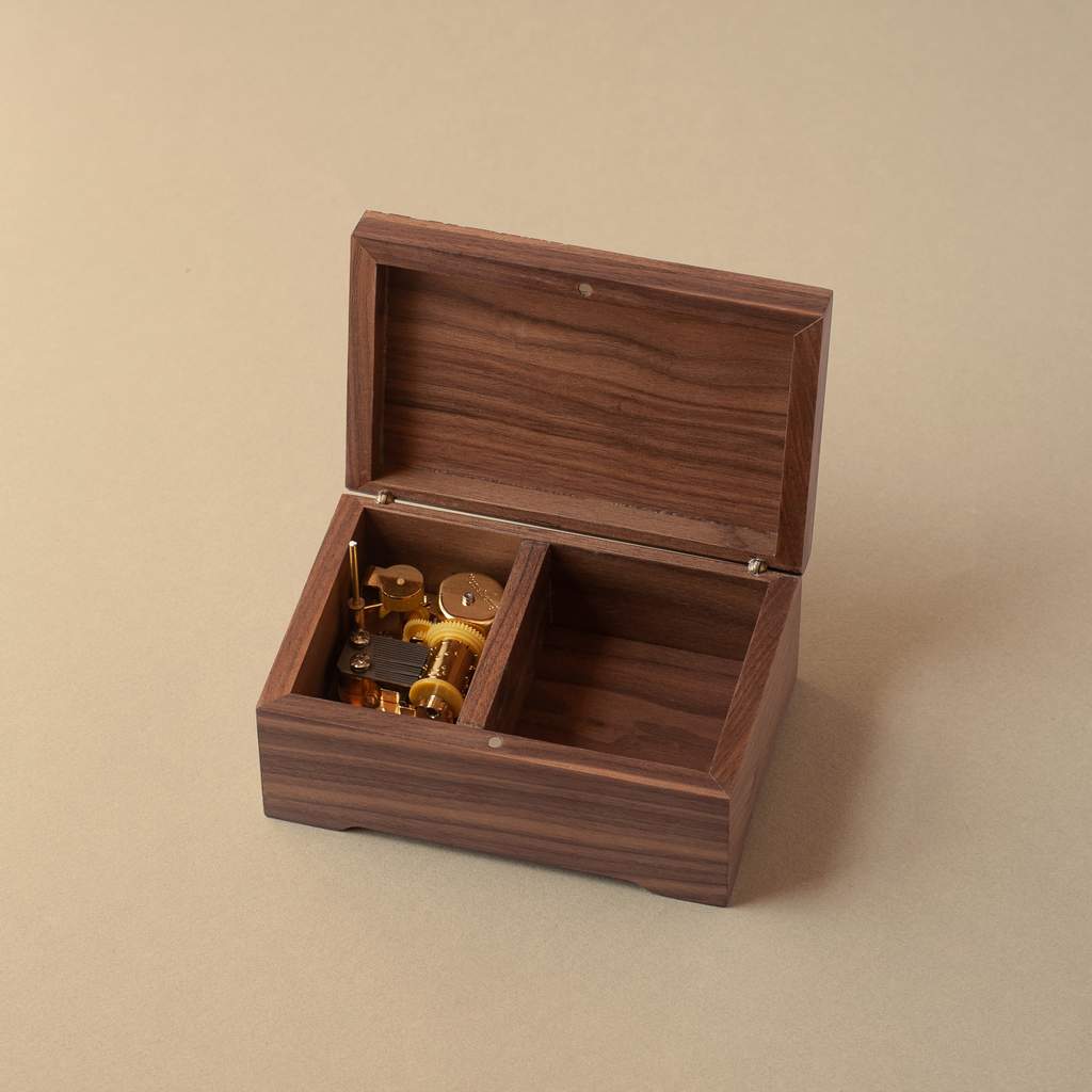 wooden music box walnut Göreme